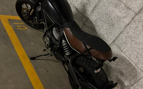 Motorrad Occasion Ducati Scrambler Classic - Bild 3