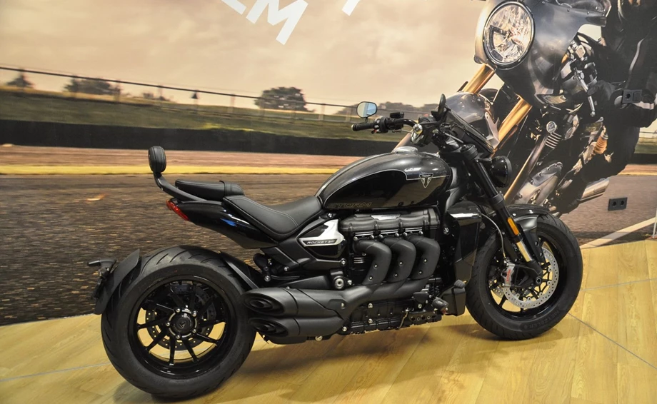 Angebot Triumph Rocket 3 Storm GT Bild 2: Angebot Triumph Rocket 3 Storm GT