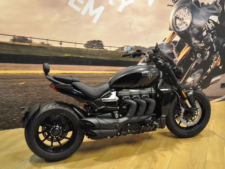 Angebot Triumph Rocket 3 Storm GT Bild 2: Angebot Triumph Rocket 3 Storm GT