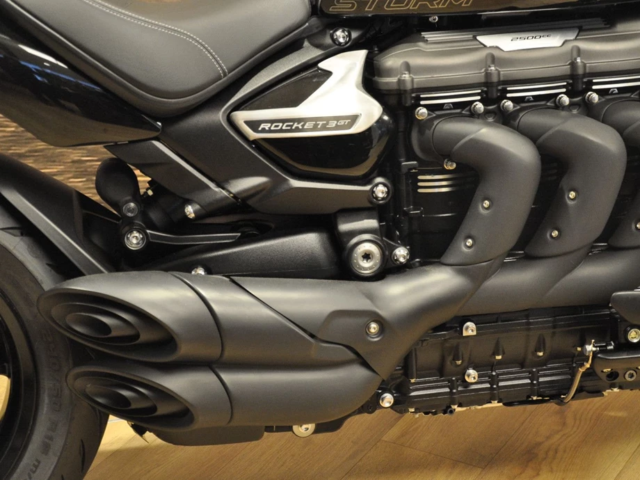Angebot Triumph Rocket 3 Storm GT Bild 4: Angebot Triumph Rocket 3 Storm GT