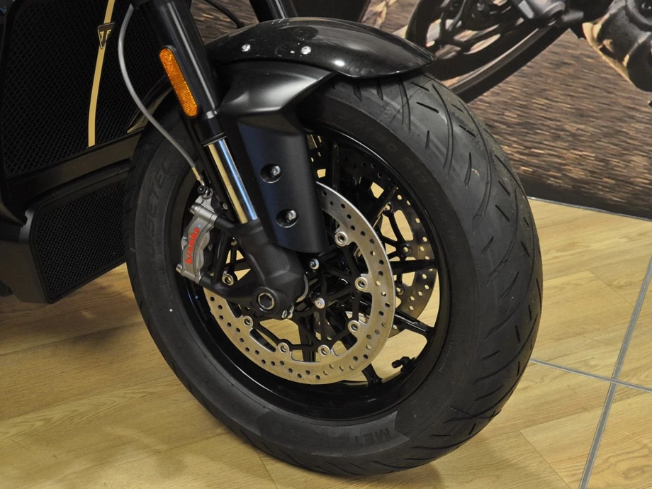 Angebot Triumph Rocket 3 Storm GT Bild 7: Angebot Triumph Rocket 3 Storm GT