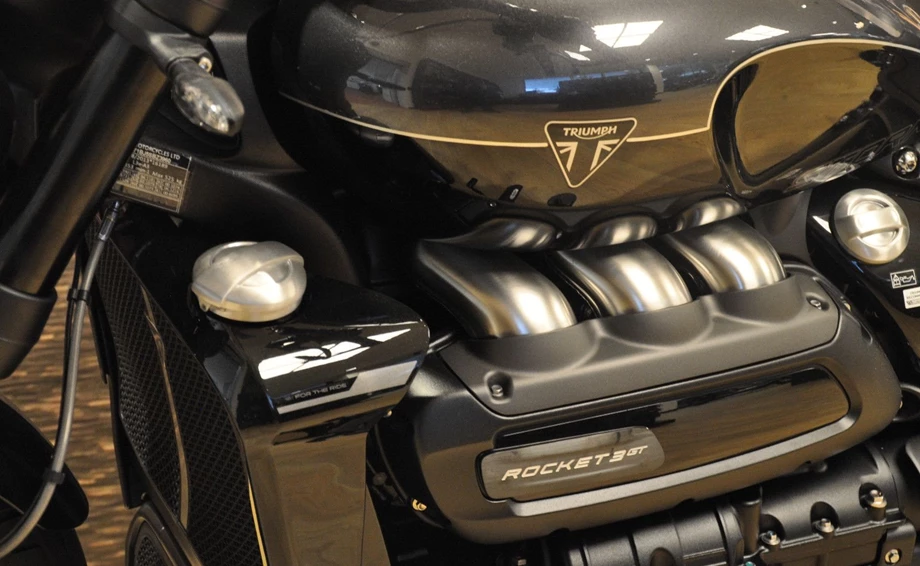 Angebot Triumph Rocket 3 Storm GT Bild 9: Angebot Triumph Rocket 3 Storm GT