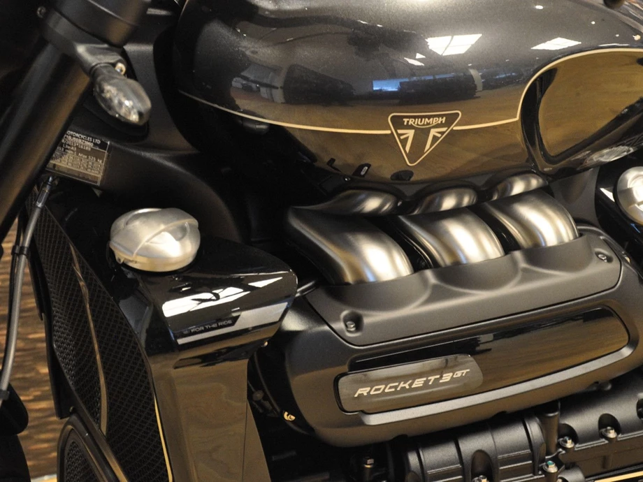 Angebot Triumph Rocket 3 Storm GT Bild 9: Angebot Triumph Rocket 3 Storm GT