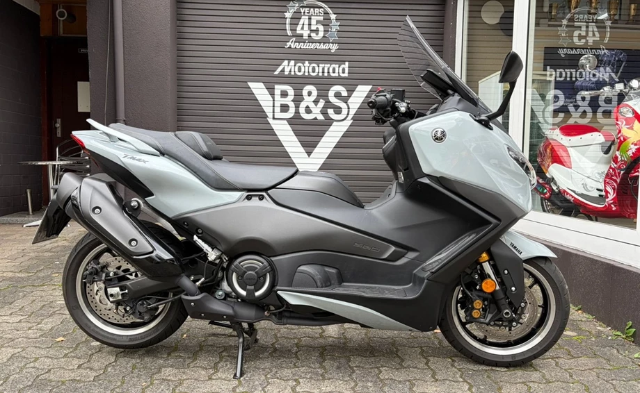 Angebot Yamaha TMAX Tech MAX Bild 1: Angebot Yamaha TMAX Tech MAX