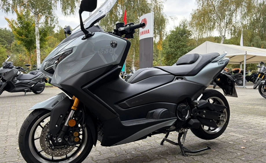 Angebot Yamaha TMAX Tech MAX Bild 7: Angebot Yamaha TMAX Tech MAX