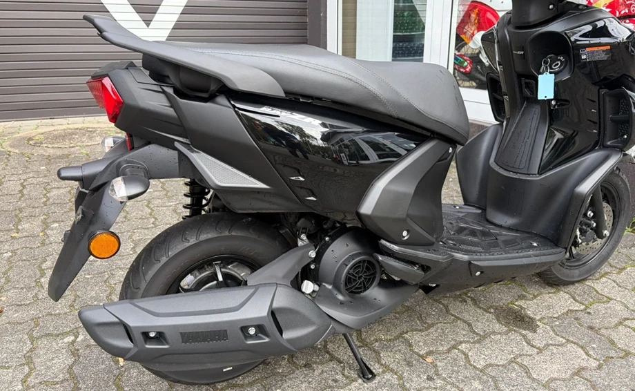 Angebot Yamaha RayZR Bild 10: Angebot Yamaha RayZR