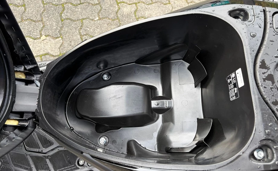 Angebot Yamaha RayZR Bild 14: Angebot Yamaha RayZR