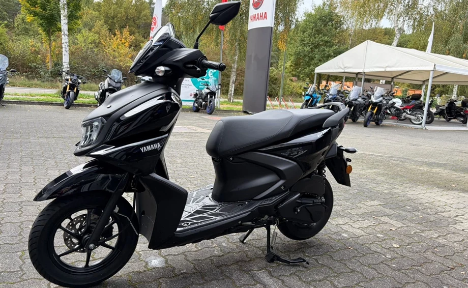 Angebot Yamaha RayZR Bild 7: Angebot Yamaha RayZR