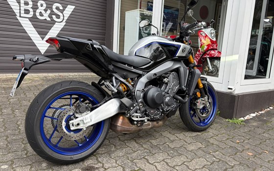 Gebrauchtmotorrad Yamaha MT-09 SP - Bild 3