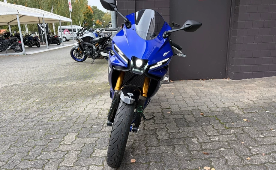 Angebot Yamaha YZF-R3 Bild 13: Angebot Yamaha YZF-R3