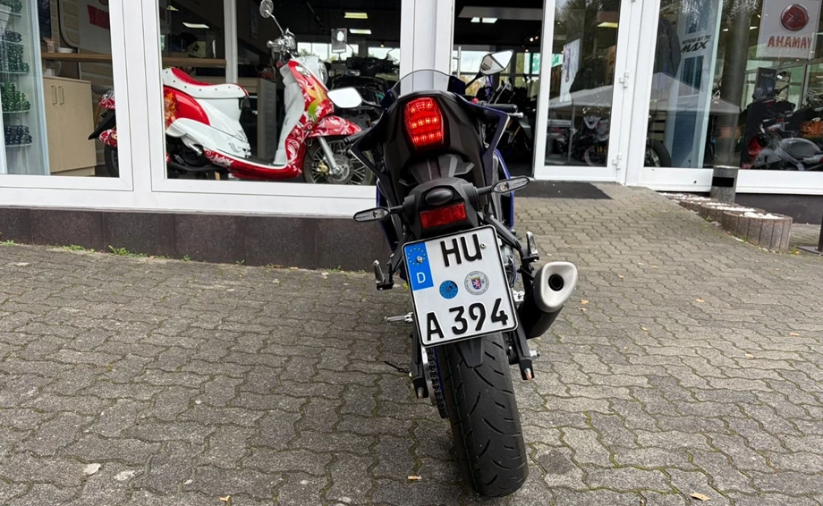 Angebot Yamaha YZF-R3 Bild 4: Angebot Yamaha YZF-R3