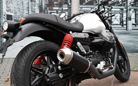 Gebrauchtmotorrad Moto Guzzi V7 Stone Ten - Bild 12