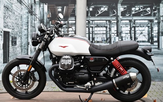 Gebrauchtmotorrad Moto Guzzi V7 Stone Ten - Bild 9