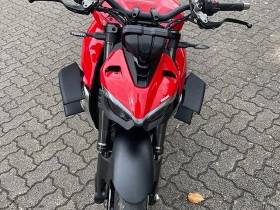 Angebot Ducati Streetfighter V4 Bild 6: Angebot Ducati Streetfighter V4