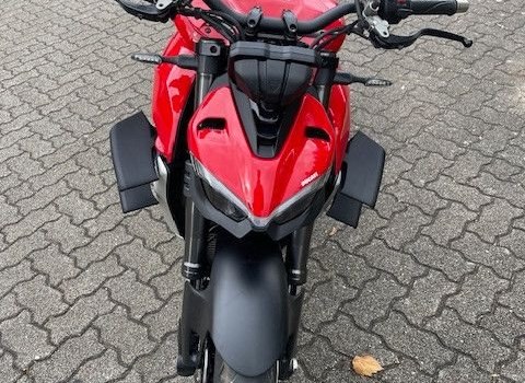 Gebrauchtmotorrad Ducati Streetfighter V4 - Bild 6