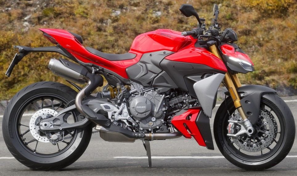 Ducati Streetfighter V2 S