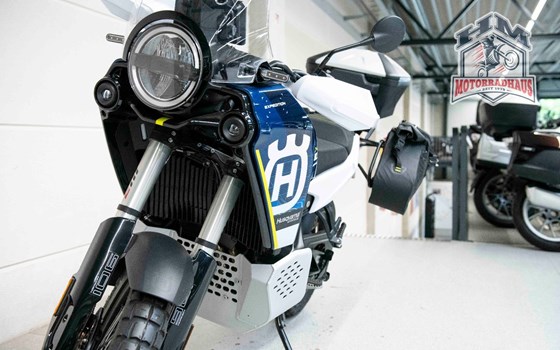 Gebrauchtmotorrad Husqvarna Norden 901 Expedition - Bild 5
