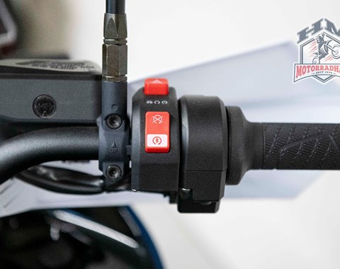 zum Vergrössern bitte anklicken!