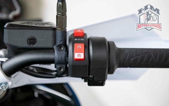 Gebrauchtmotorrad Husqvarna Norden 901 Expedition - Bild 8