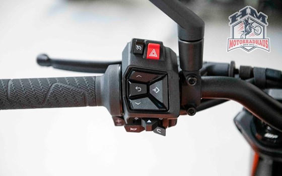 Gebrauchtmotorrad KTM 990 Duke - Bild 7