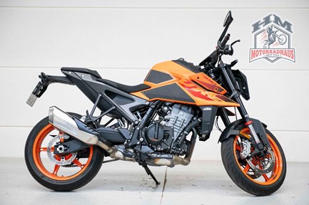 KTM 990 Duke