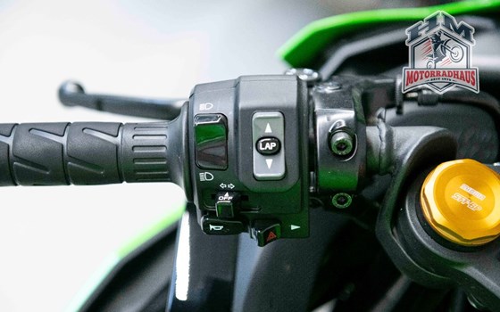 Gebrauchtmotorrad Kawasaki Ninja ZX-4RR - Bild 10