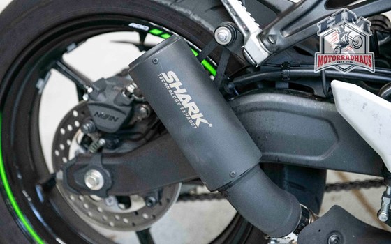 Gebrauchtmotorrad Kawasaki Ninja ZX-4RR - Bild 13