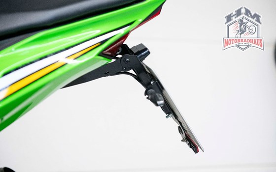 Gebrauchtmotorrad Kawasaki Ninja ZX-4RR - Bild 6