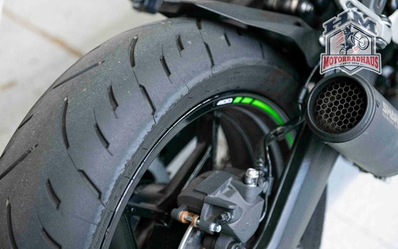 Gebrauchtmotorrad Kawasaki Ninja ZX-4RR - Bild 9