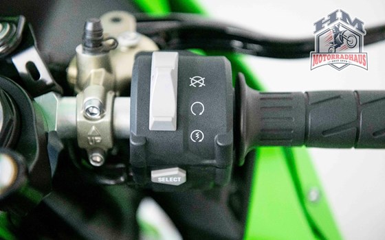Gebrauchtmotorrad Kawasaki Ninja ZX-10R - Bild 10