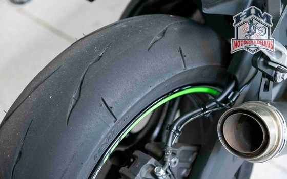 Gebrauchtmotorrad Kawasaki Ninja ZX-10R - Bild 14