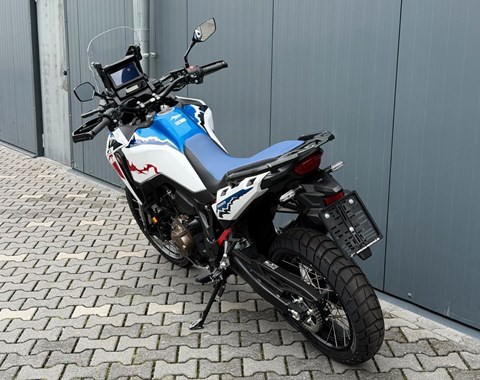 zum Vergrössern bitte anklicken!