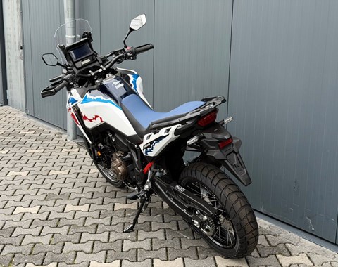 zum Vergrössern bitte anklicken!