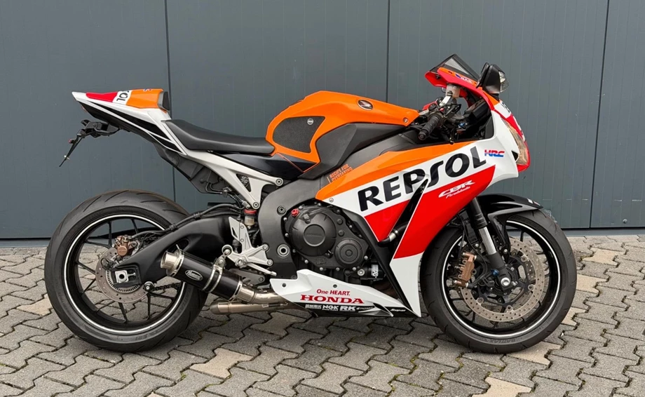 Angebot Honda CBR1000RR Fireblade Bild 1: Angebot Honda CBR1000RR Fireblade