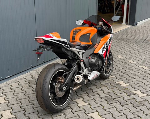 zum Vergrössern bitte anklicken!