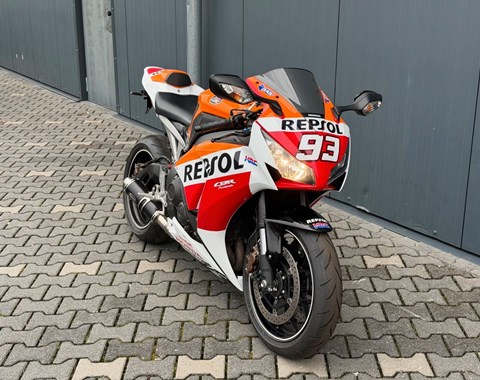 zum Vergrössern bitte anklicken!