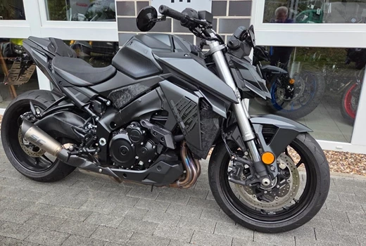 Suzuki GSX-S950