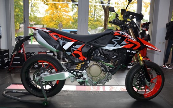 Gebrauchtmotorrad Ducati Hypermotard 698 Mono RVE - Bild 2