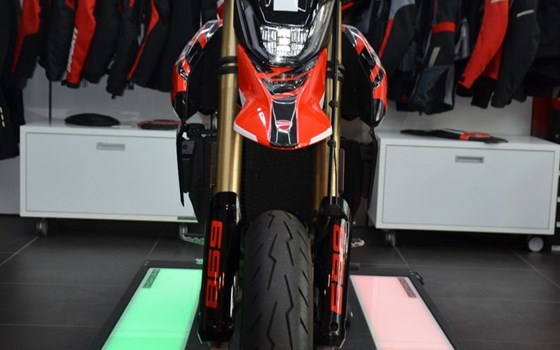 Gebrauchtmotorrad Ducati Hypermotard 698 Mono RVE - Bild 3