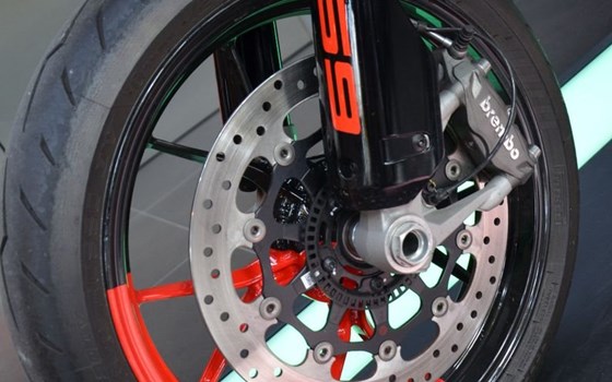 Gebrauchtmotorrad Ducati Hypermotard 698 Mono RVE - Bild 9