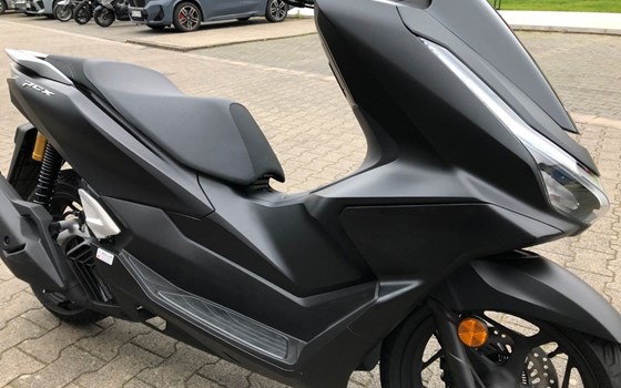 Gebrauchtmotorrad Honda PCX125 - Bild 11