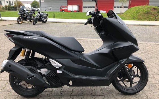 Gebrauchtmotorrad Honda PCX125 - Bild 9