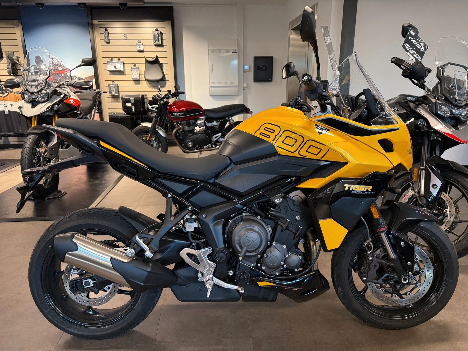 Triumph Tiger Sport 800