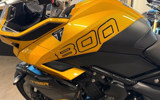 Gebrauchtmotorrad Triumph Tiger Sport 800 - Bild 9