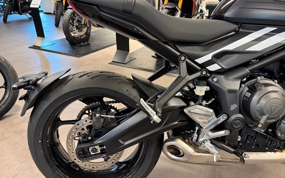 Gebrauchtmotorrad Triumph Trident 660 - Bild 2