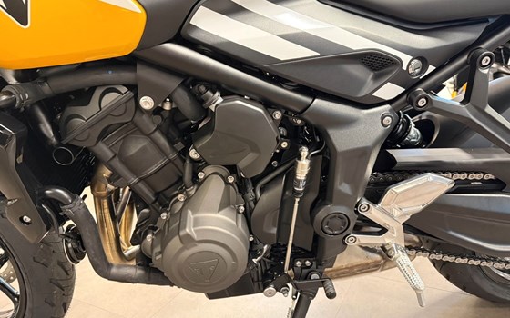 Gebrauchtmotorrad Triumph Trident 660 - Bild 7