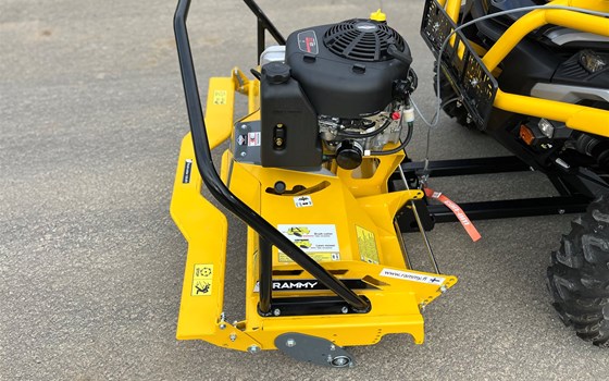 Neufahrzeug Can-Am Outlander 650 XT-P - Bild 10