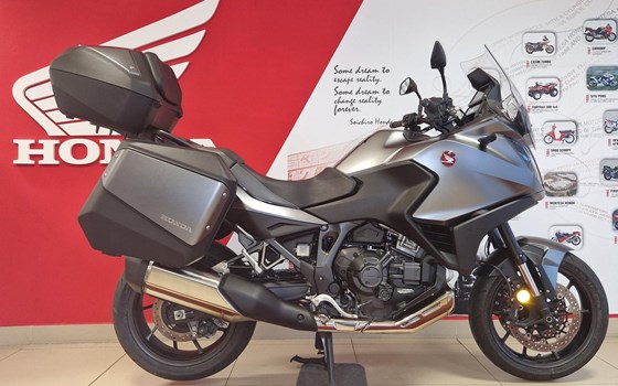 Gebrauchtmotorrad Honda NT1100 DCT - Bild 2 Gebrauchtmotorrad Honda NT1100 DCT - Bild 2