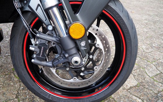 Gebrauchtmotorrad Suzuki GSX-S950 - Bild 9