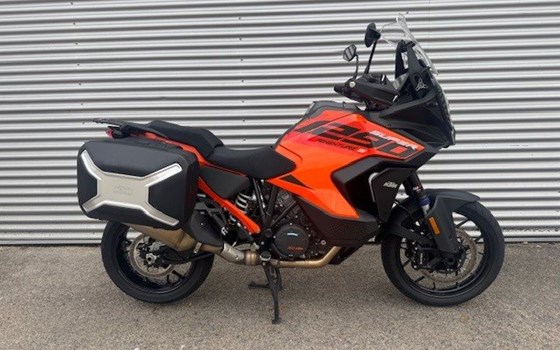Gebrauchtmotorrad KTM 1290 Super Adventure S - Bild 1 Gebrauchtmotorrad KTM 1290 Super Adventure S - Bild 1